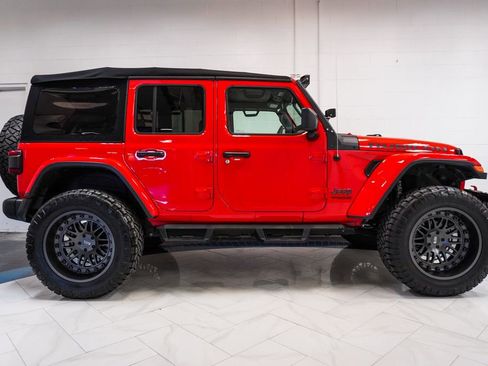 Used 2019 Jeep Wrangler Unlimited Rubicon image 32
