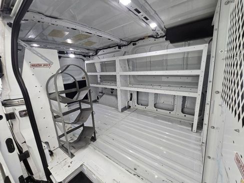 Used 2019 Ford Transit 250 130 Low Roof RWD image 26