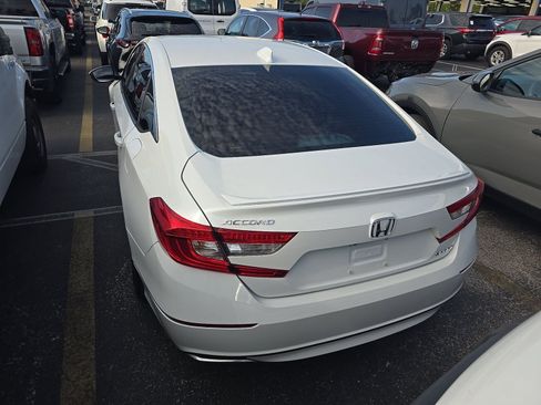 Used 2019 Honda Accord EX-L image 7