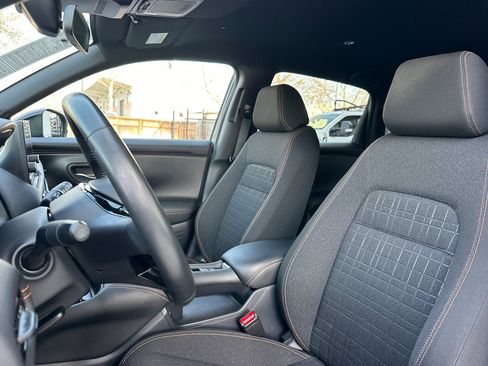 Used 2024 Honda HR-V Sport image 20