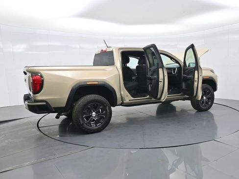 Used 2023 GMC Canyon Elevation image 38