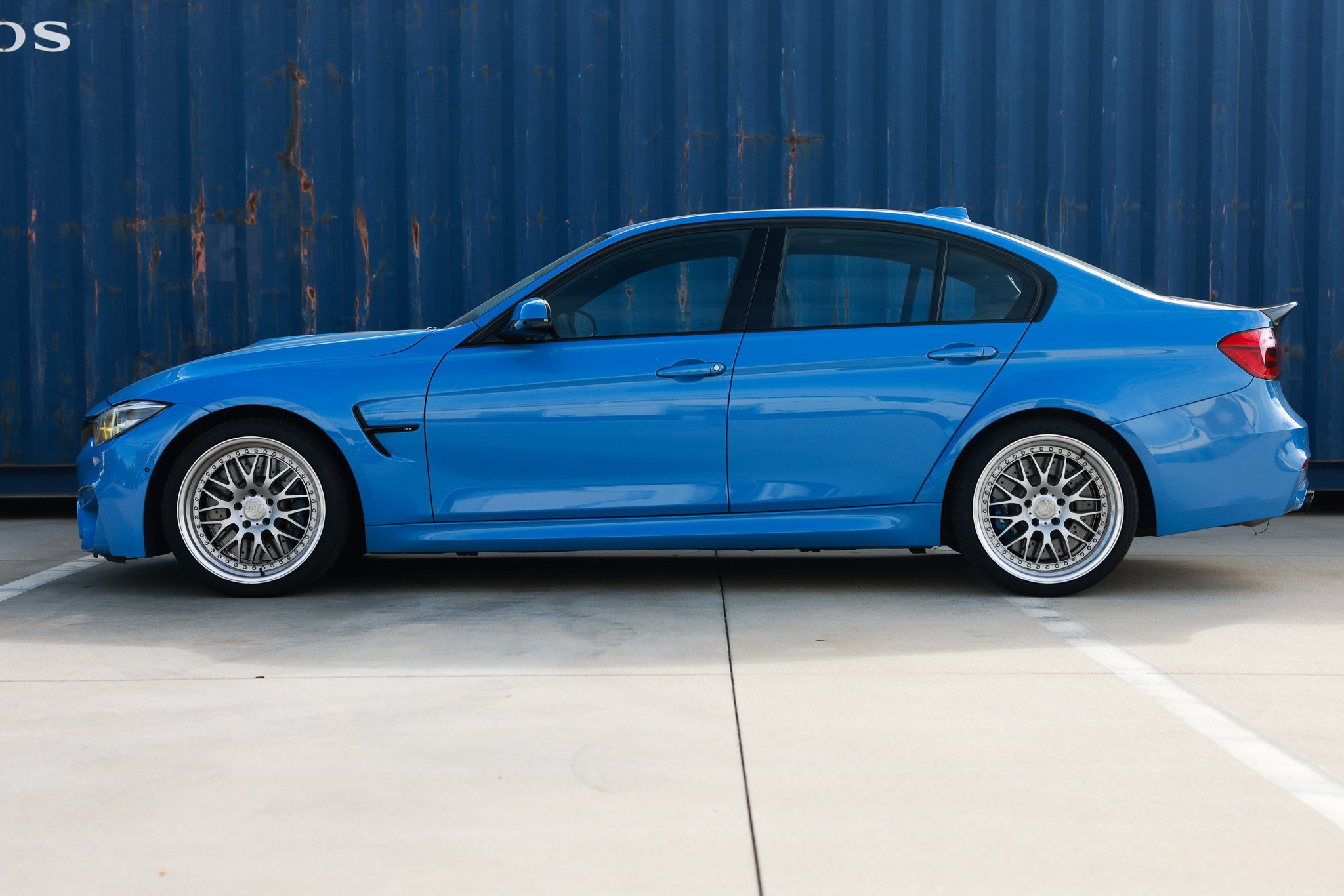 Used 2018 BMW M3 w/ Competition Package RWD image 4