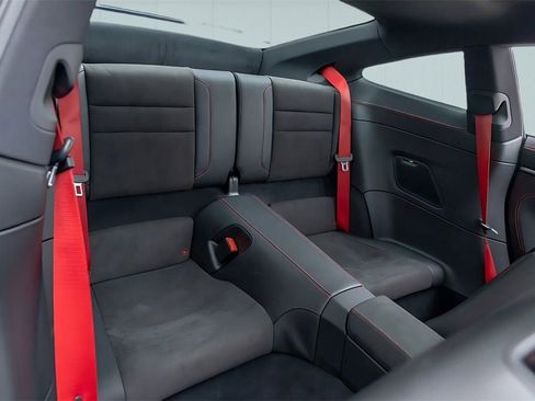 Used 2022 Porsche 911 Carrera 4 GTS image 30