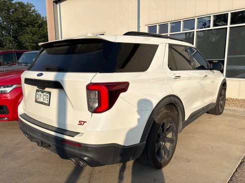 Used 2020 Ford Explorer ST w/ ST Street Pack AWD/4WD image 3
