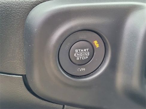 Certified 2023 Jeep Gladiator Mojave w/ LED Lighting Group image 19