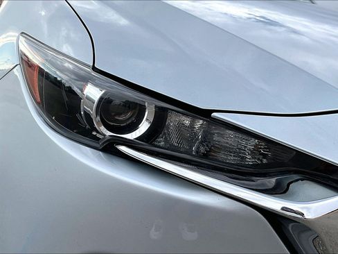 Used 2021 MAZDA CX-5 Touring w/ Touring Preferred SV Package FWD image 28