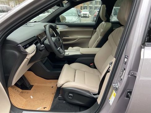 New 2026 Volvo EX90 Ultra image 11
