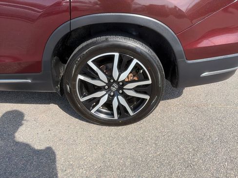 Used 2019 Honda Pilot Elite image 26