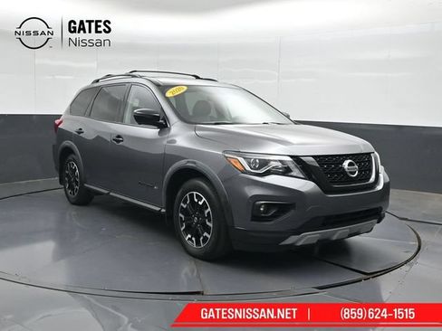 Used 2020 Nissan Pathfinder SL AWD/4WD image 4