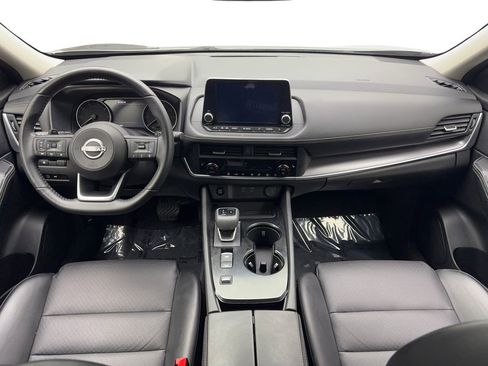 Used 2024 Nissan Rogue SV w/ SV Premium Package image 50