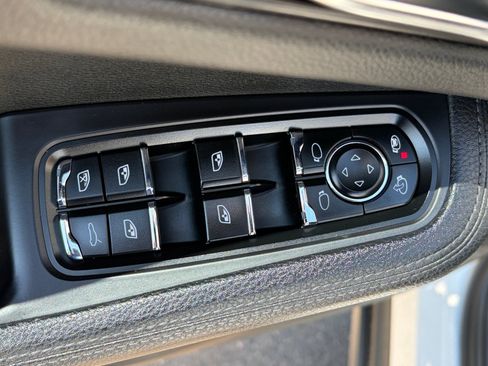 Used 2016 Porsche Macan S AWD/4WD image 15