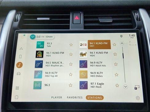 Used 2024 Land Rover Discovery Dynamic SE image 50