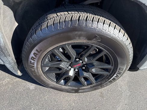 Certified 2023 GMC Sierra 1500 Elevation image 25