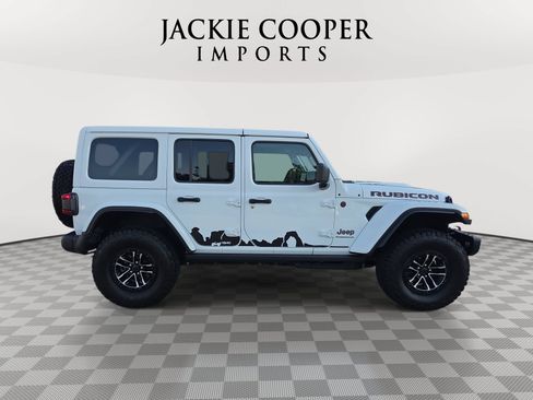 Used 2026 Jeep Wrangler Unlimited Rubicon AWD/4WD image 4