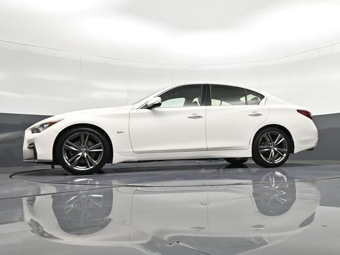 Used 2019 INFINITI Q50 Signature Edition w/ Cargo Package (L96) RWD image 31