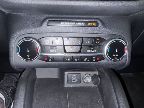 Used 2024 Ford Escape Active AWD/4WD image 32