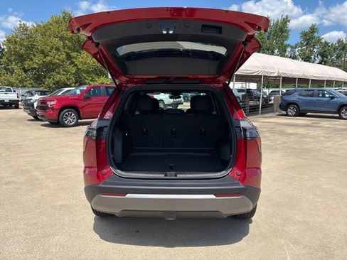 New 2026 Chevrolet Equinox LT image 30