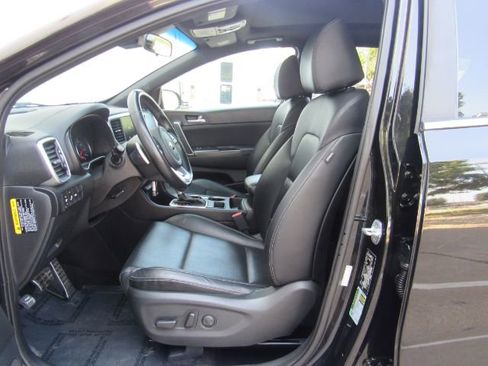 Used 2021 Kia Sportage S image 16