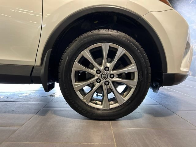 Used 2016 Toyota RAV4 Limited AWD/4WD image 44
