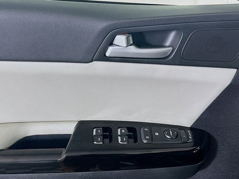 Used 2018 Kia Sportage EX w/ EX Sport Appearance Package image 15