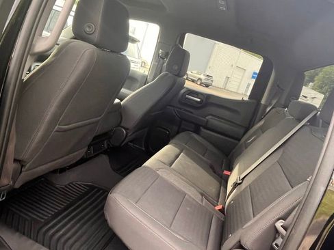 Used 2023 Chevrolet Silverado 1500 Custom w/ Rally Edition AWD/4WD image 9