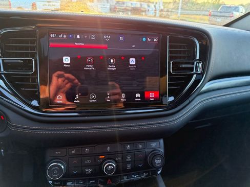Used 2025 Dodge Durango R/T image 20