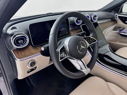 Used 2026 Mercedes-Benz C 300 Sedan image 10