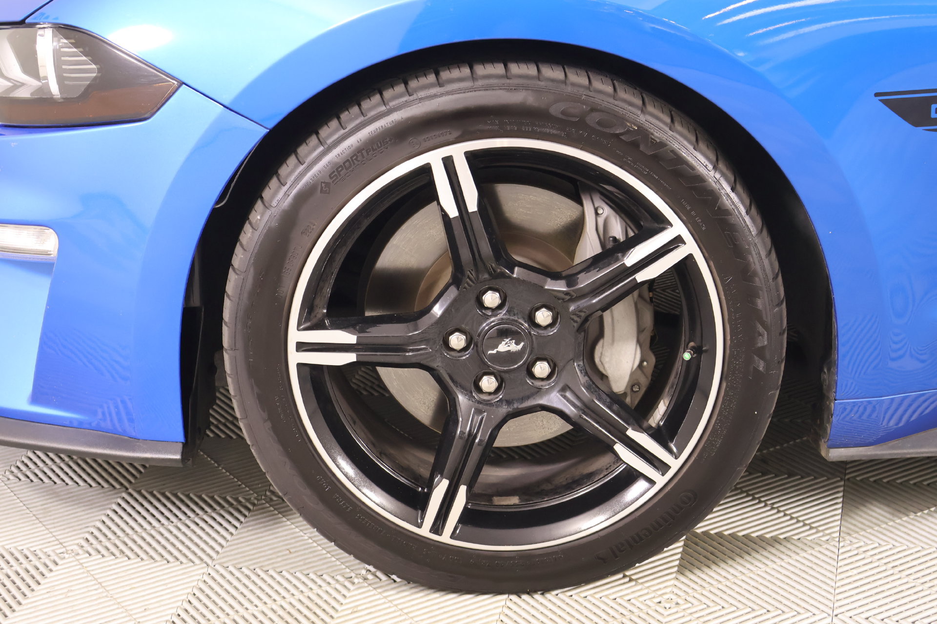 Used 2021 Ford Mustang GT Premium w/ California Special Package RWD image 16