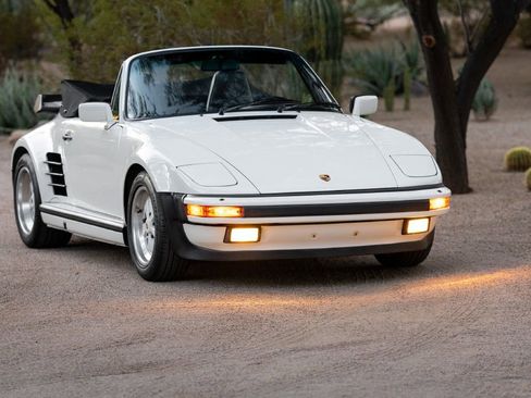 Used 1989 Porsche 911 Turbo image 11