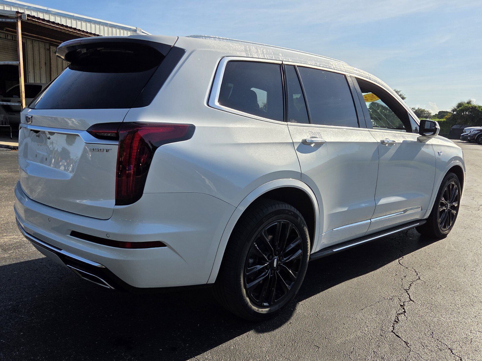 Used 2024 Cadillac XT6 Luxury AWD/4WD image 5