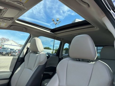 Used 2023 Subaru Forester Limited image 40
