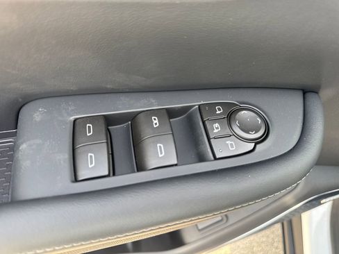 New 2026 Buick Enclave Preferred w/ Power Package FWD image 17