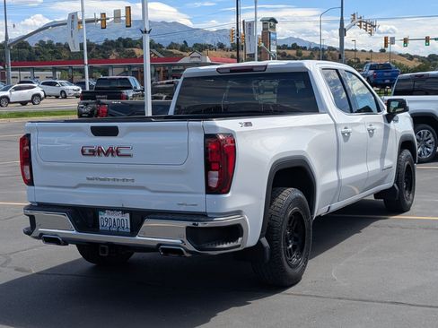 Used 2021 GMC Sierra 1500 SLE w/ X31 Off-Road Package AWD/4WD image 3