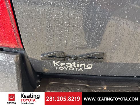 Used 2024 Toyota Tacoma TRD Sport image 12