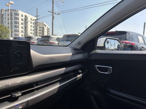 Used 2026 Kia K4 FWD image 37