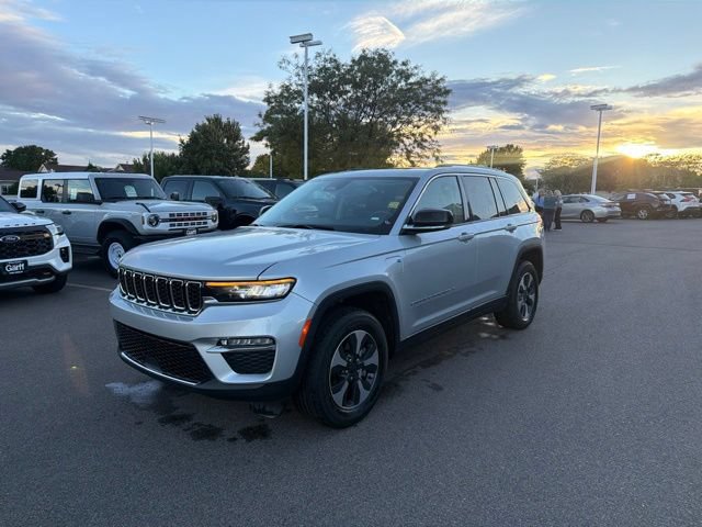 Used 2024 Jeep Grand Cherokee Limited 4xe AWD/4WD image 5