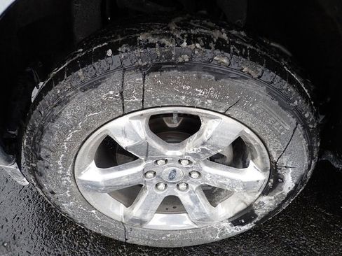 Used 2023 Ford F150 XLT w/ Equipment Group 302A High image 9