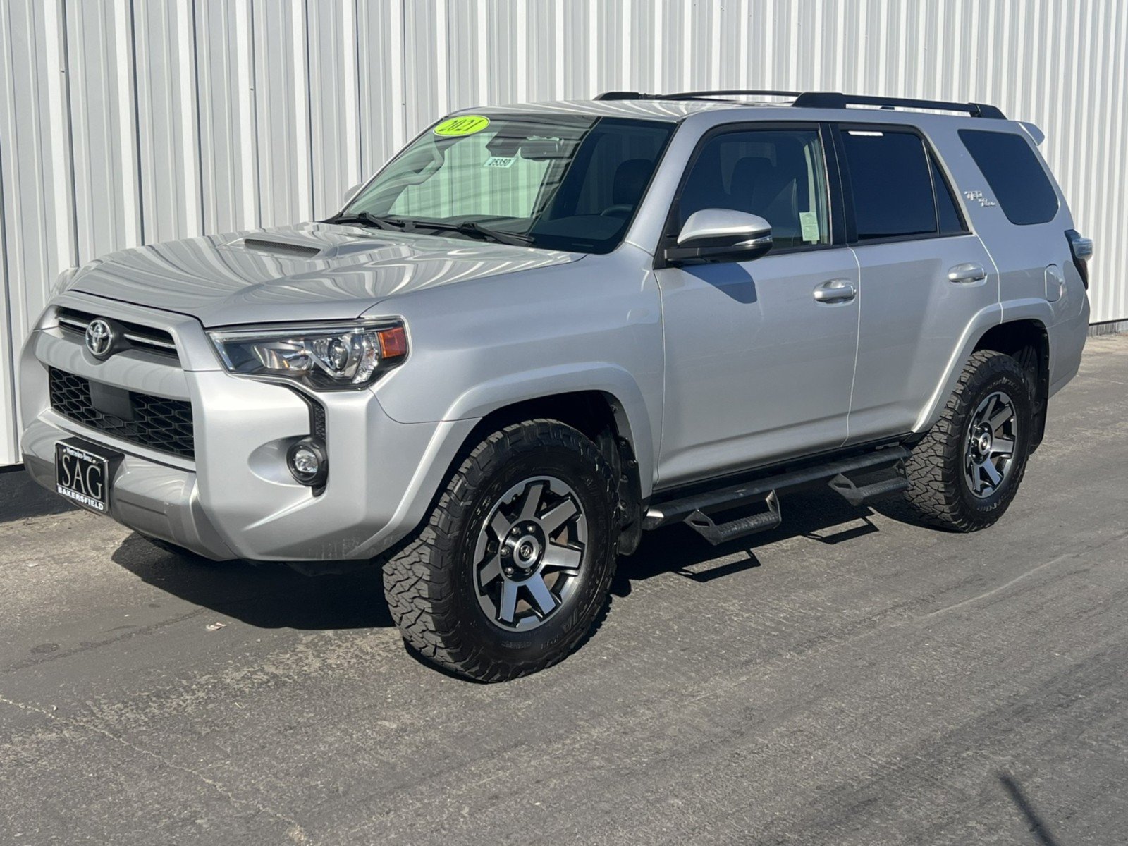 Used 2021 Toyota 4Runner TRD Off-Road Premium w/ Moonroof Package AWD/4WD image 1