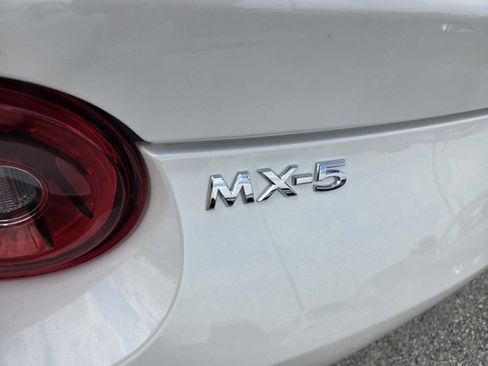 New 2026 MAZDA MX-5 Miata RF Grand Touring image 11