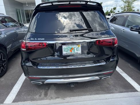 Used 2021 Mercedes-Benz GLS 450 4MATIC image 10