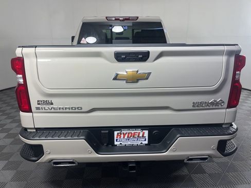 New 2026 Chevrolet Silverado 1500 High Country w/ Technology Package AWD/4WD image 5