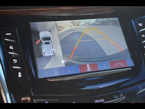 Used 2017 Cadillac Escalade Luxury image 11