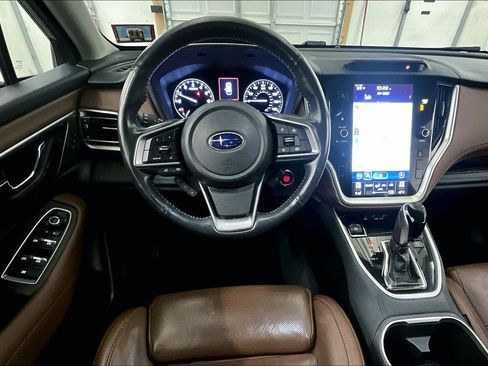 Used 2021 Subaru Outback Touring image 5