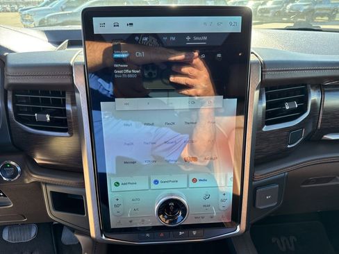 Used 2022 Ford Expedition King Ranch image 25