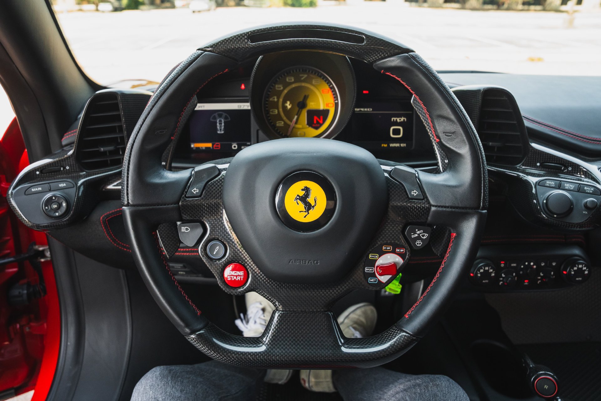 Used 2015 Ferrari 458 Speciale Coupe RWD image 49