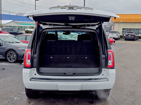 Used 2018 GMC Yukon Denali w/ Open Road Package image 53
