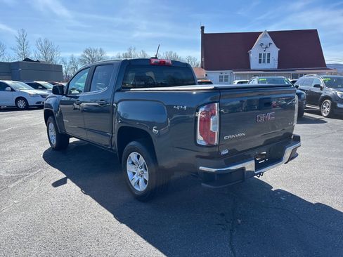 Used 2017 GMC Canyon SLE image 5