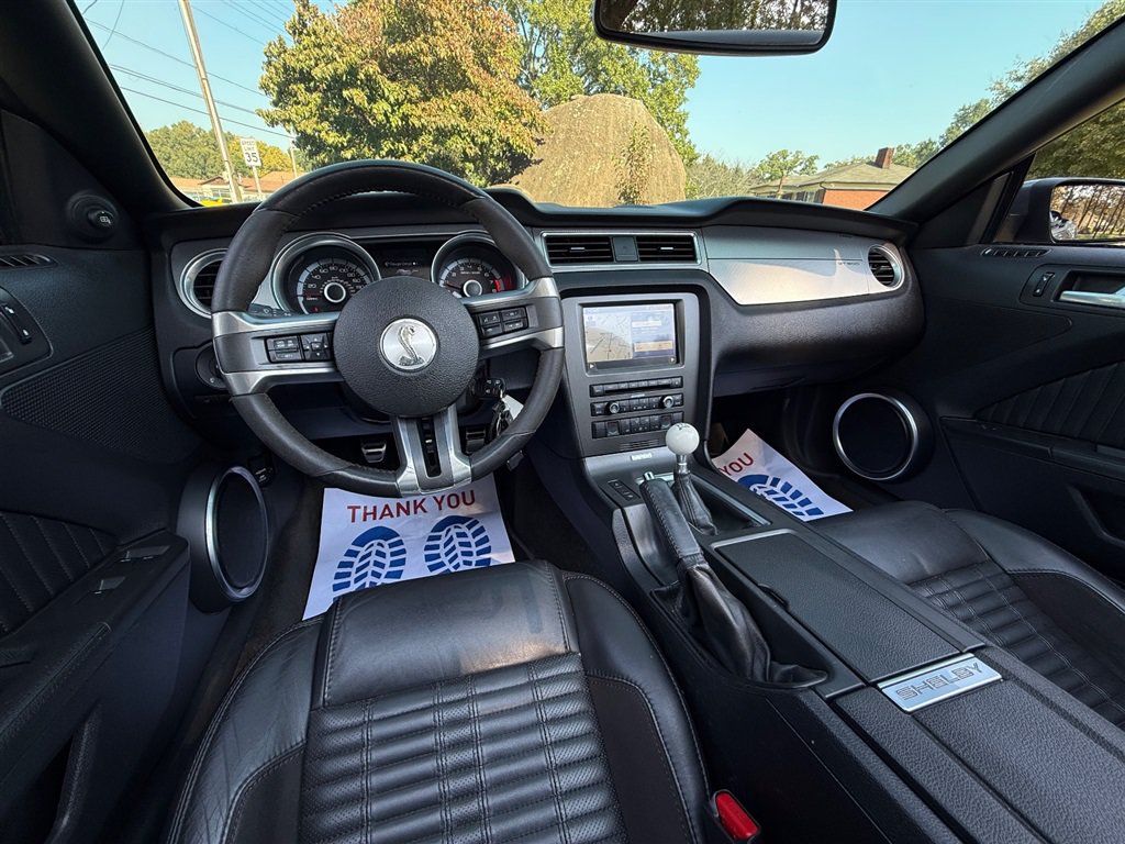 Used 2013 Ford Mustang Shelby GT500 RWD image 52