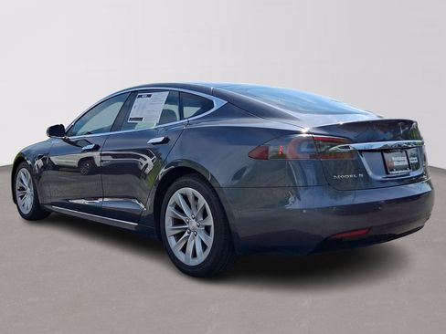Used 2018 Tesla Model S 100D AWD/4WD image 4