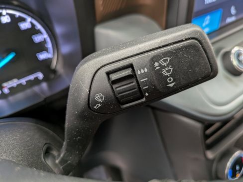 Used 2023 Ford Maverick Lariat image 18